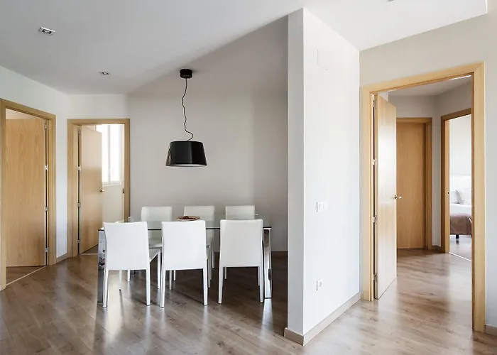 The Corner By Aspasios דירה