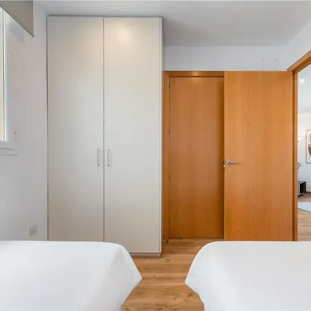 The Corner By Aspasios Apartament