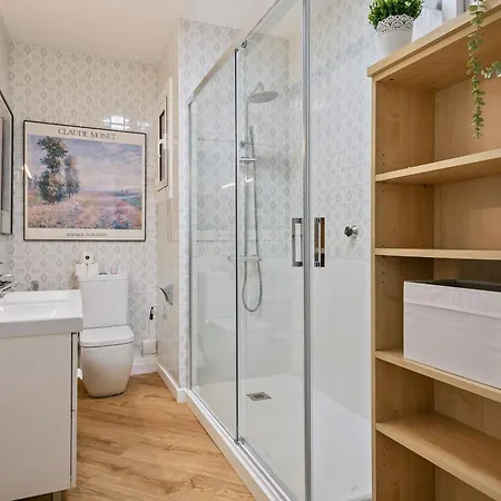 Apartment The Corner By Aspasios Barcelona